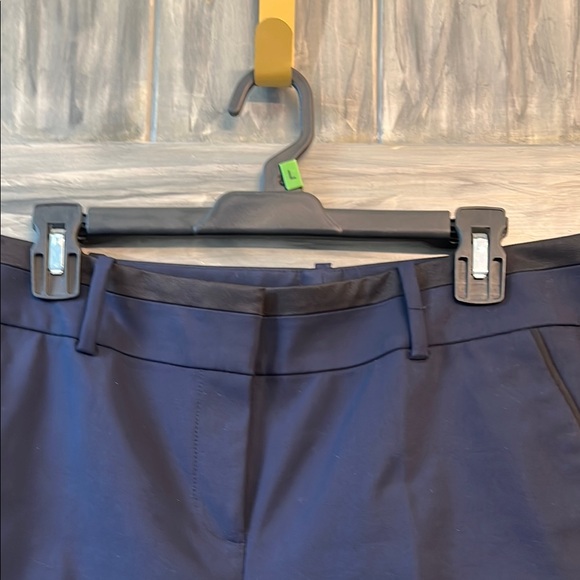 Ann Taylor women’s Size 6 Navy Blue Dress Skinny Legg Pants - Picture 4 of 13